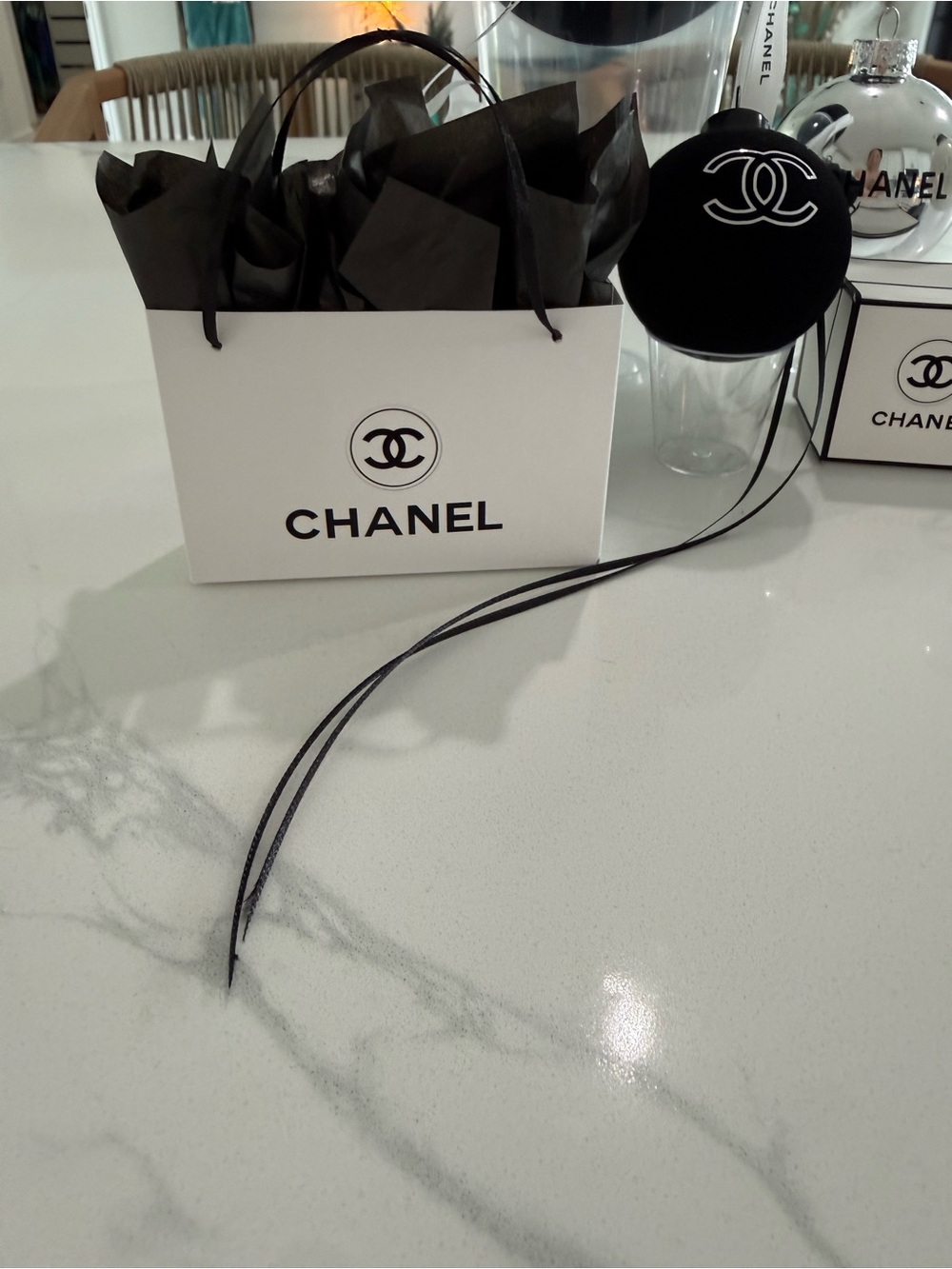 CHANEL Black and White Logo Ornament Collection - Picture 4 of 16
